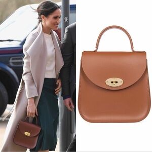NWT Charlotte Elizabeth Original ‘Bloomsbury’ Leather Crossbody Bag in Chestnut